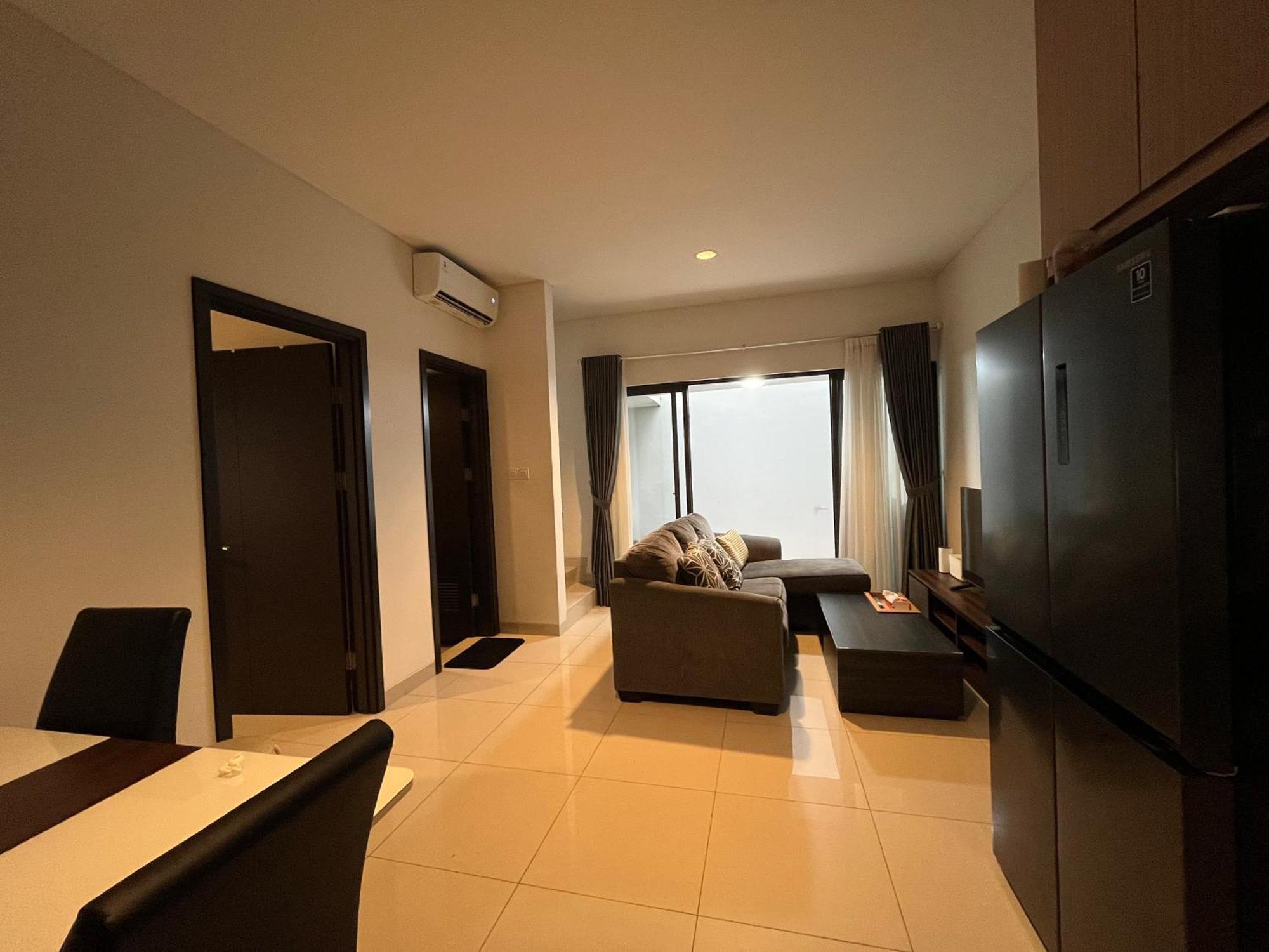 2 Floor Cozy House In Wisteria Jakarta Garden City Eksteriør bilde